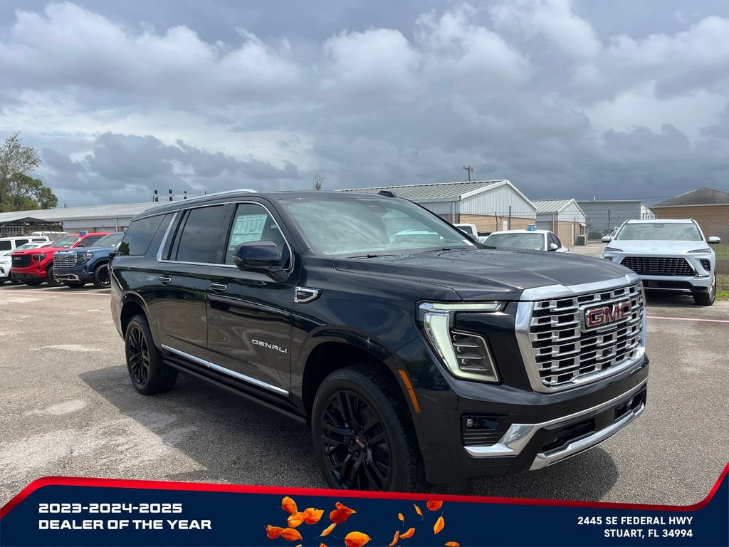 New 2026 GMC Yukon XL Denali w/ Denali Reserve Package AWD/4WD image 2