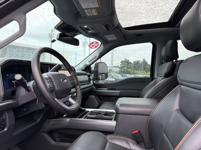 Used 2025 Ford F250 Lariat w/ Lariat Ultimate Package AWD/4WD image 19