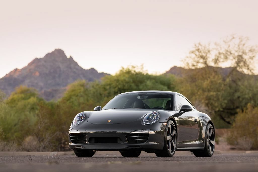 Used 2014 Porsche 911 50th Anniversary Edition RWD image 15