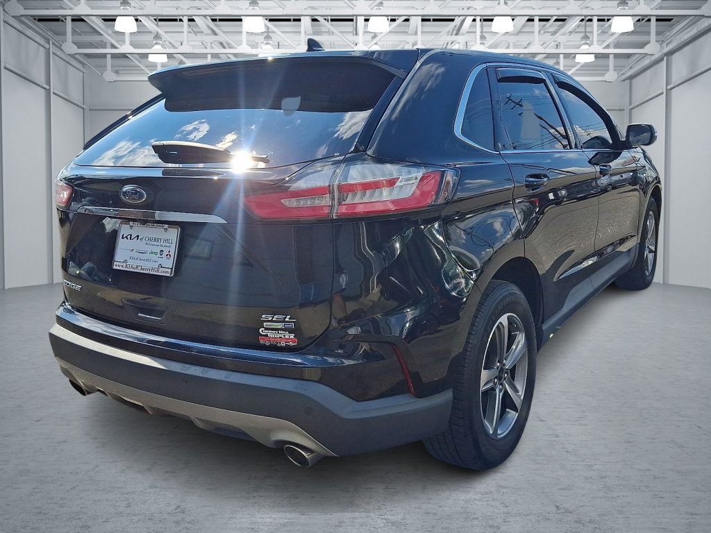 Used 2020 Ford Edge SEL w/ Convenience Package AWD/4WD image 5