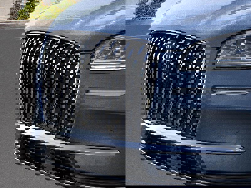 New 2025 Lincoln Corsair Reserve image 17