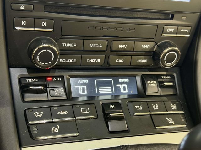 Certified 2017 Porsche 911 Carrera 4S AWD/4WD image 31