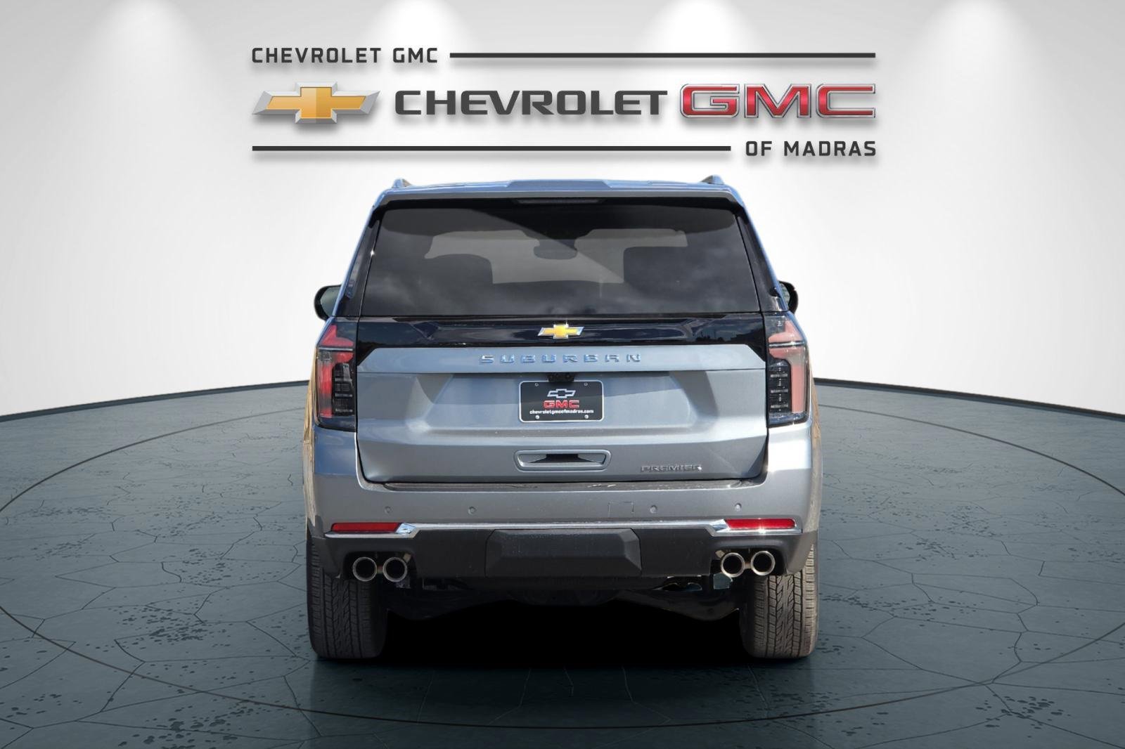 New 2026 Chevrolet Suburban Premier image 4