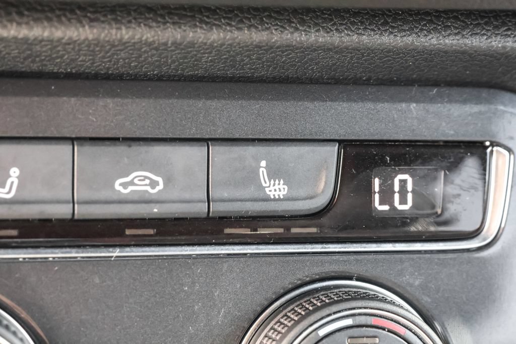 Used 2021 Volkswagen Tiguan SEL Premium R-Line AWD/4WD image 26
