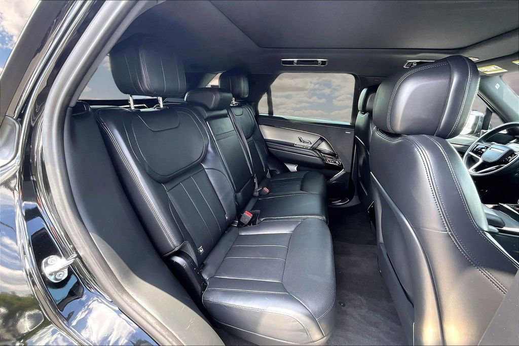 Used 2025 Land Rover Range Rover Sport SE AWD/4WD image 25