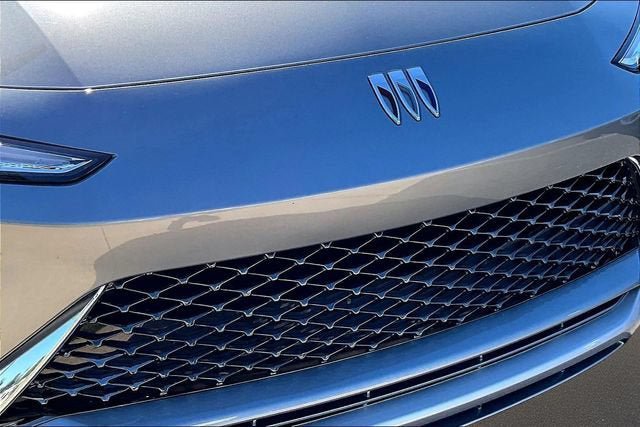 Used 2025 Buick Envista Avenir FWD image 27