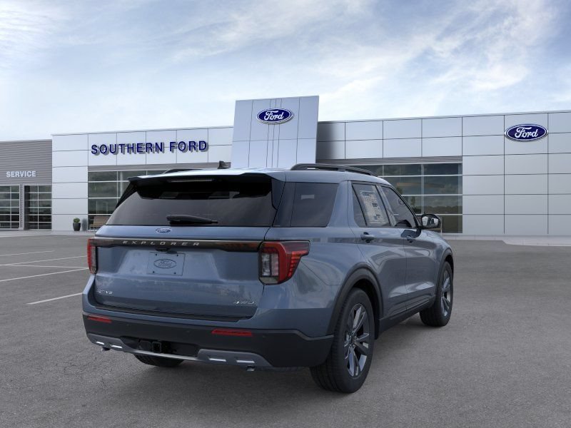 New 2026 Ford Explorer Active w/ Active Comfort Package AWD/4WD image 9