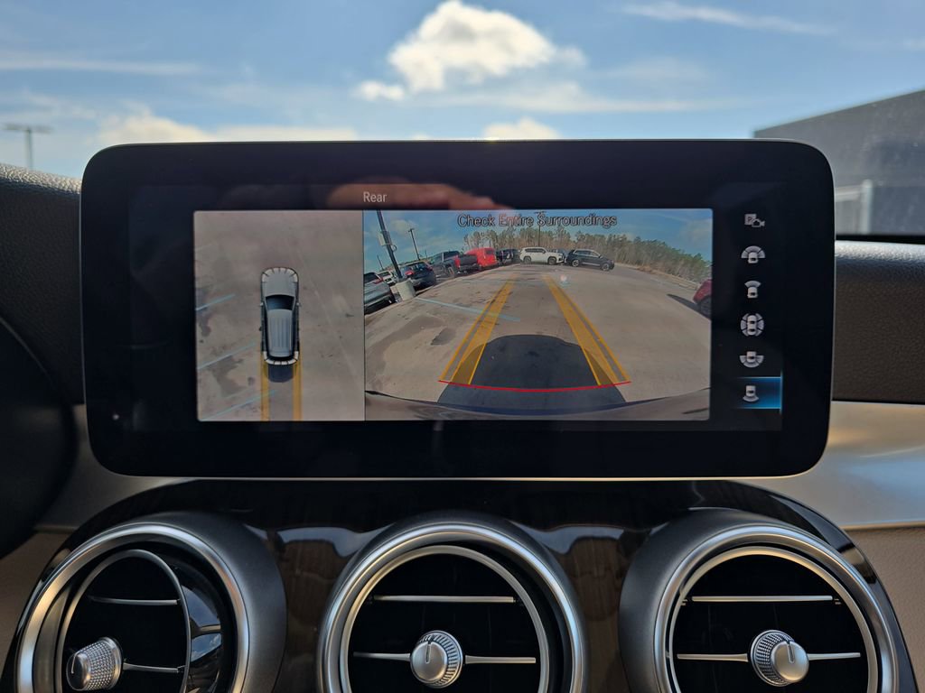 Used 2022 Mercedes-Benz GLC 300 image 26