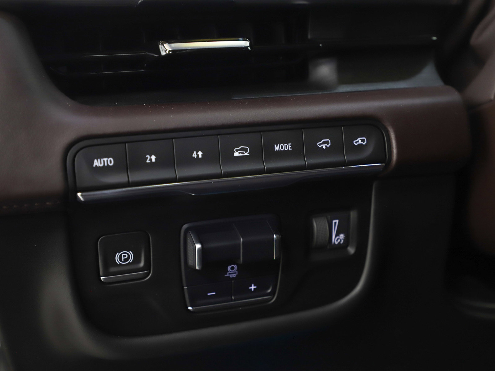 Used 2021 Cadillac Escalade Sport Platinum AWD/4WD image 32