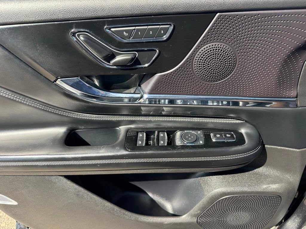 Used 2023 Lincoln Corsair Grand Touring image 21