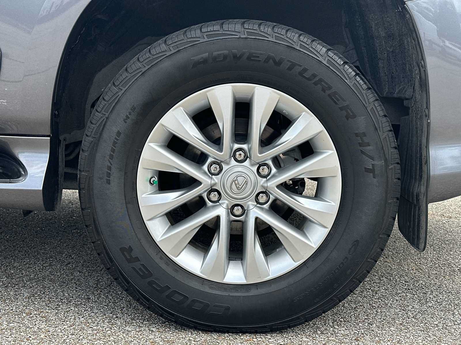 Used 2018 Lexus GX 460 Premium w/ Premium Package AWD/4WD image 14