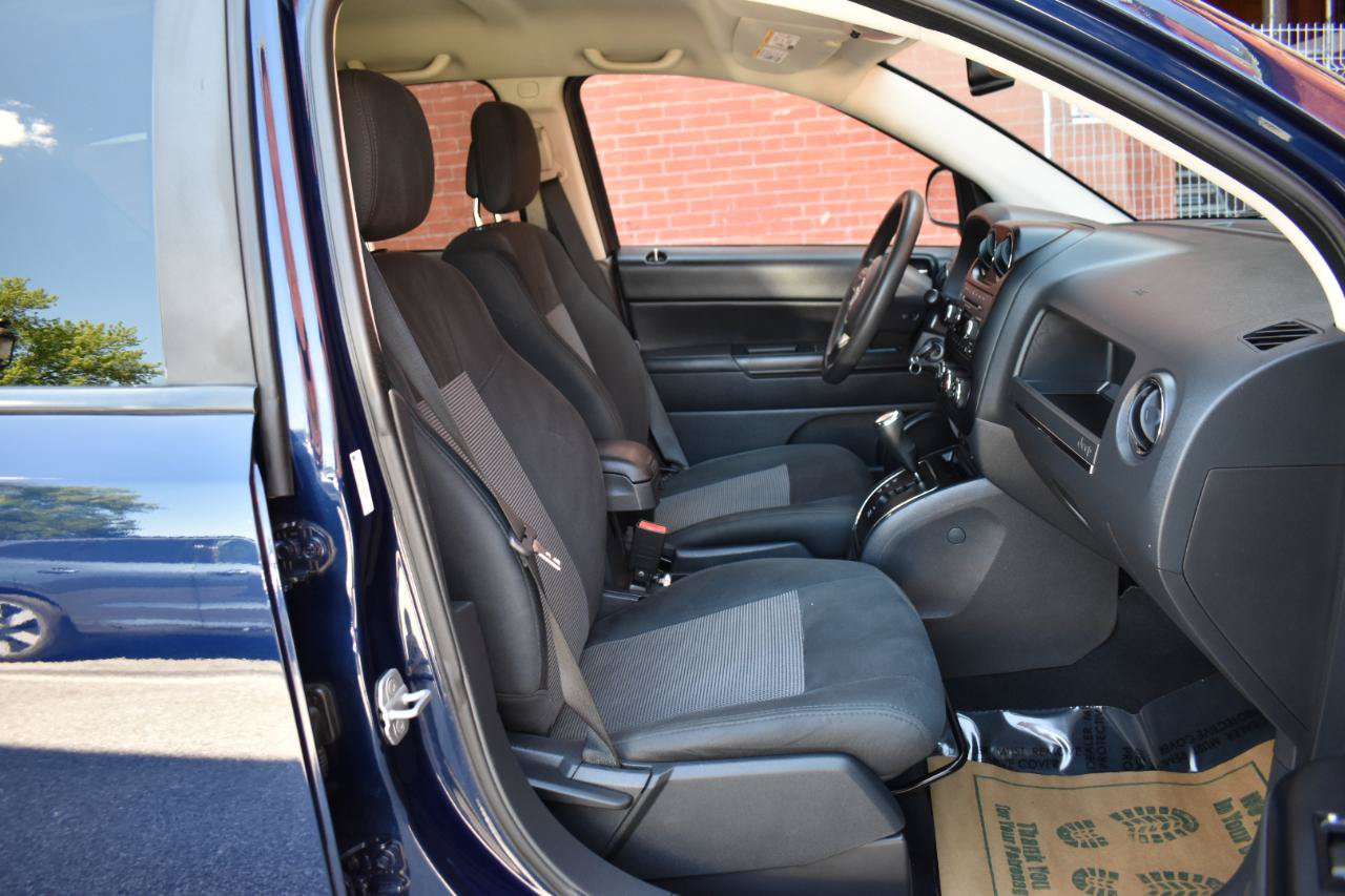 Used 2012 Jeep Compass Sport AWD/4WD image 19