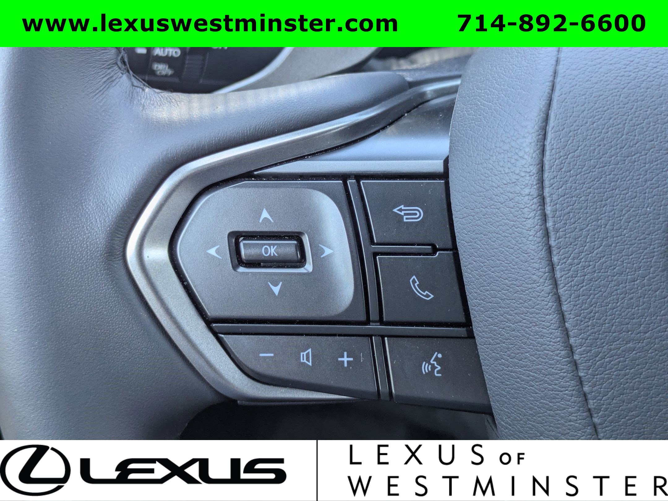 Certified 2025 Lexus RX 350h w/ Convenience Package image 22