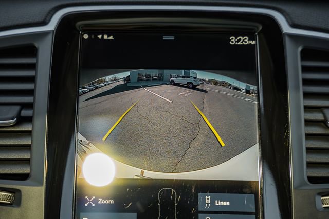 Certified 2022 Volvo XC90 T6 Momentum w/ Climate Package image 42