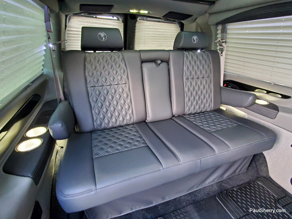Used 2025 Chevrolet Express 2500 w/ Driver Convenience Package RWD image 4