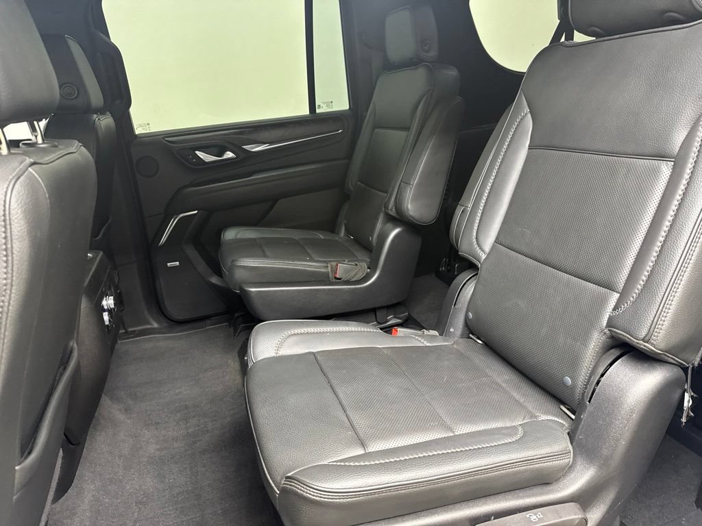 Used 2022 GMC Yukon XL Denali AWD/4WD image 21