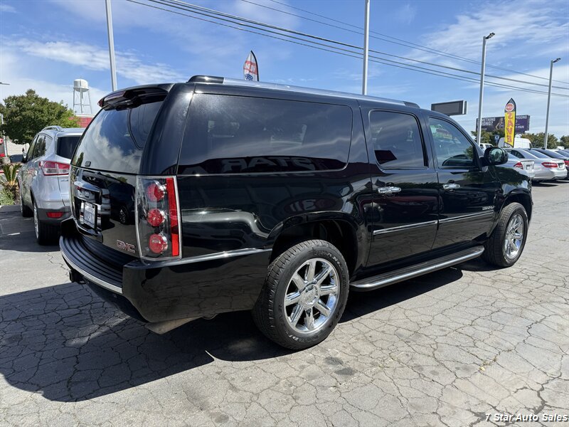Used 2014 GMC Yukon XL Denali AWD/4WD image 6