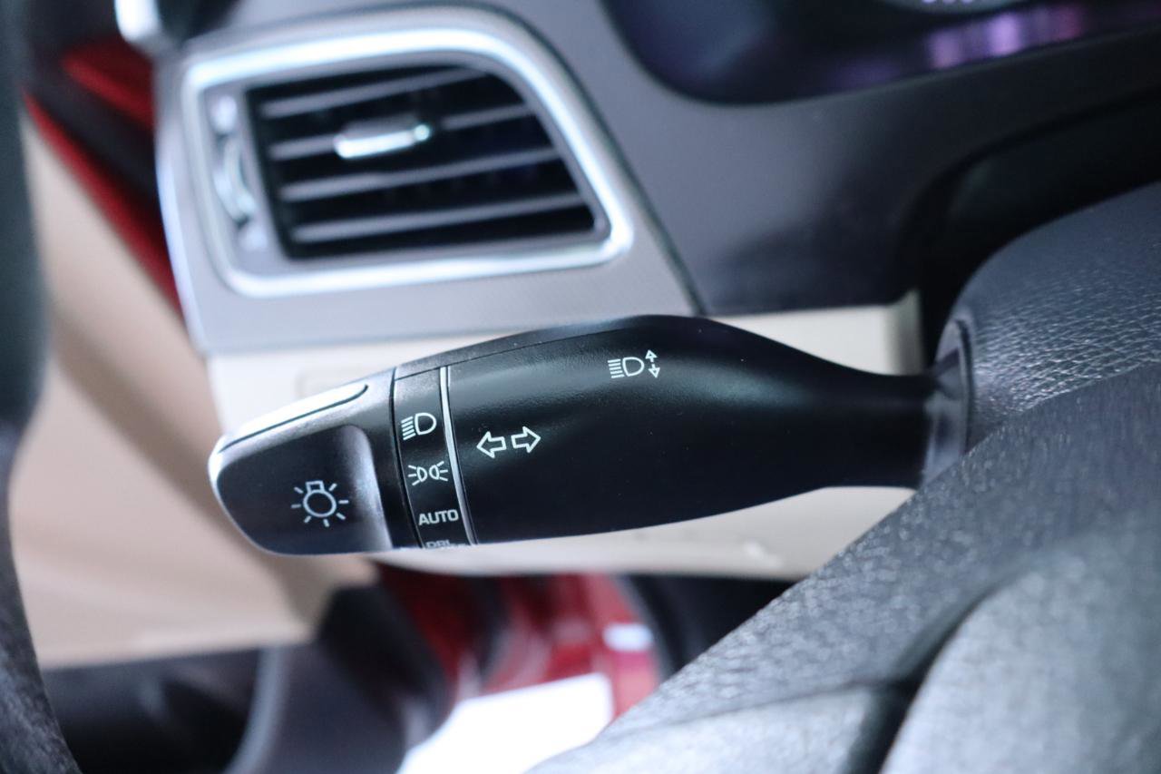 Used 2017 Hyundai Sonata Sport image 23