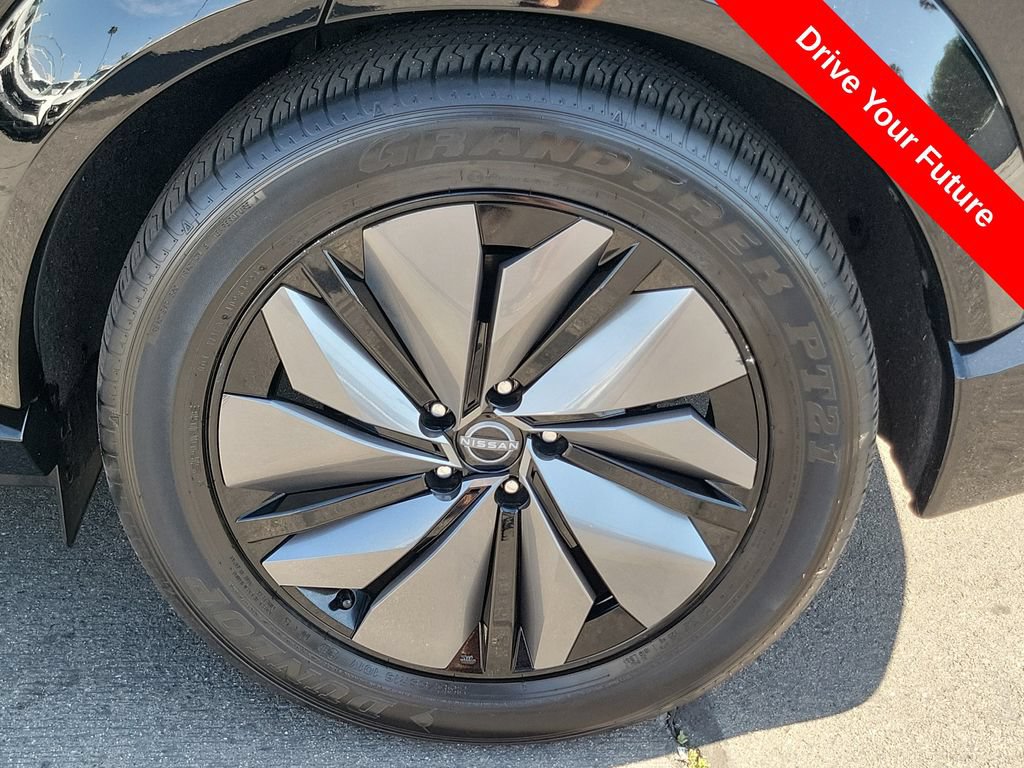 Used 2025 Nissan Ariya Platinum AWD/4WD image 31