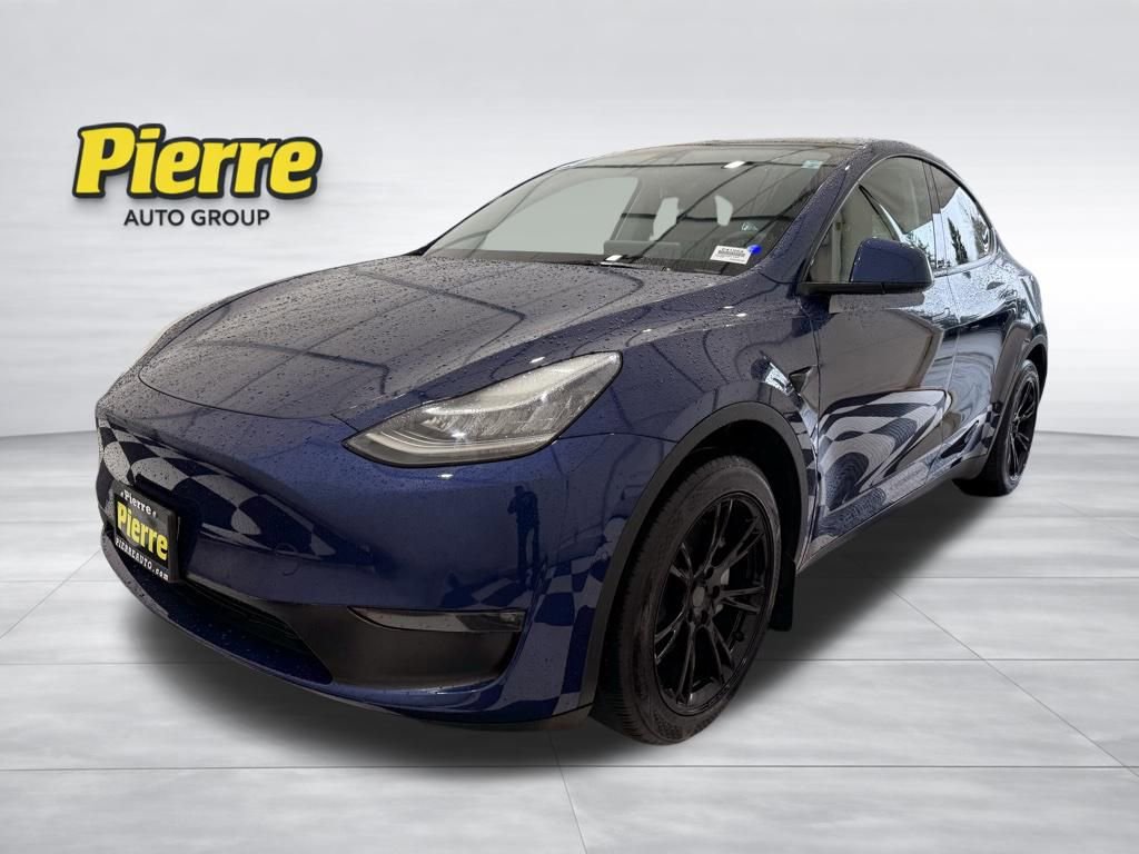 Used 2021 Tesla Model Y 2WD image 1