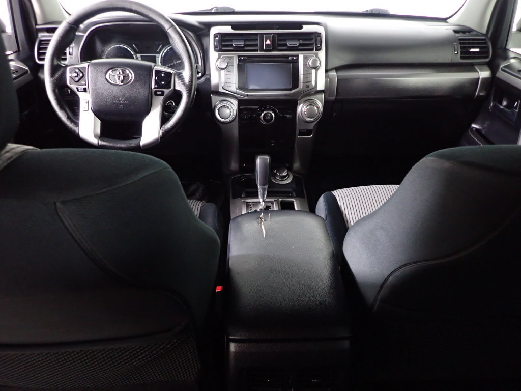 Used 2014 Toyota 4Runner SR5 AWD/4WD image 30