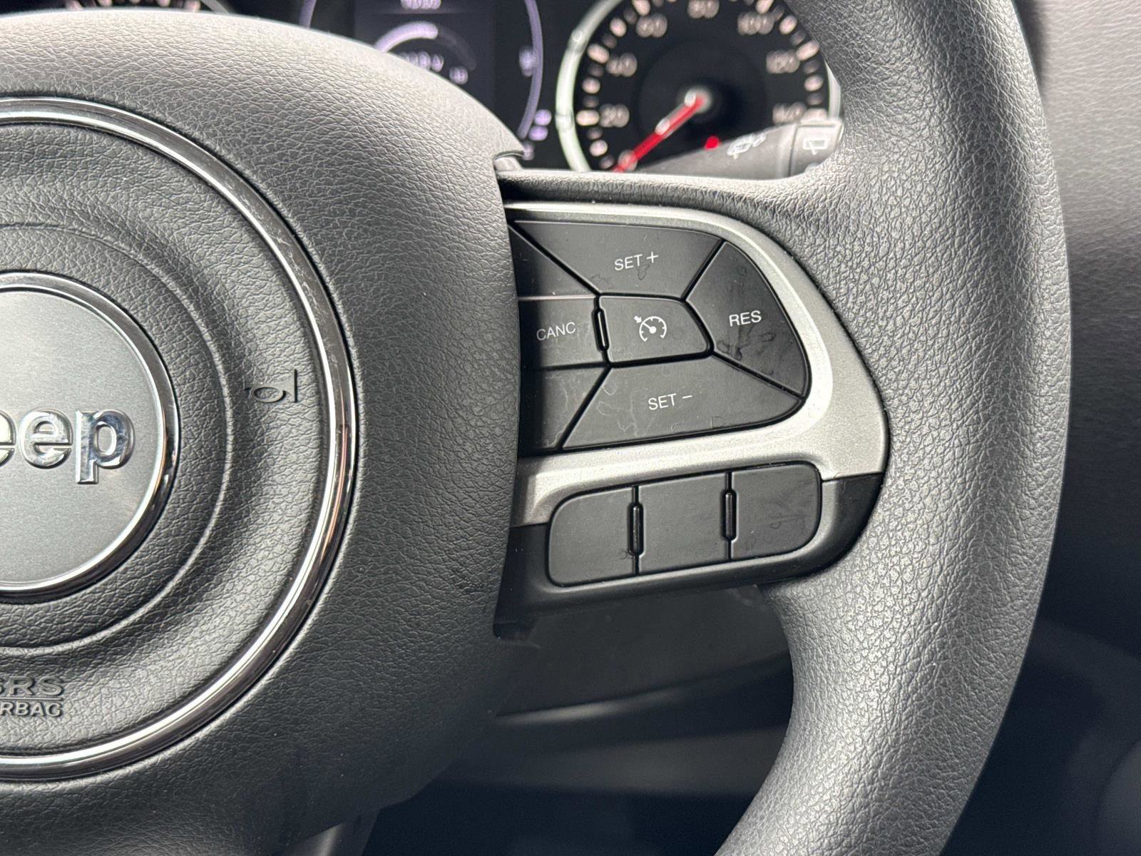 Used 2020 Jeep Renegade Sport FWD image 9
