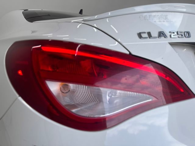 Used 2018 Mercedes-Benz CLA 250 image 31