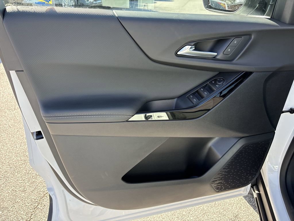 New 2026 Chevrolet Equinox LT image 23