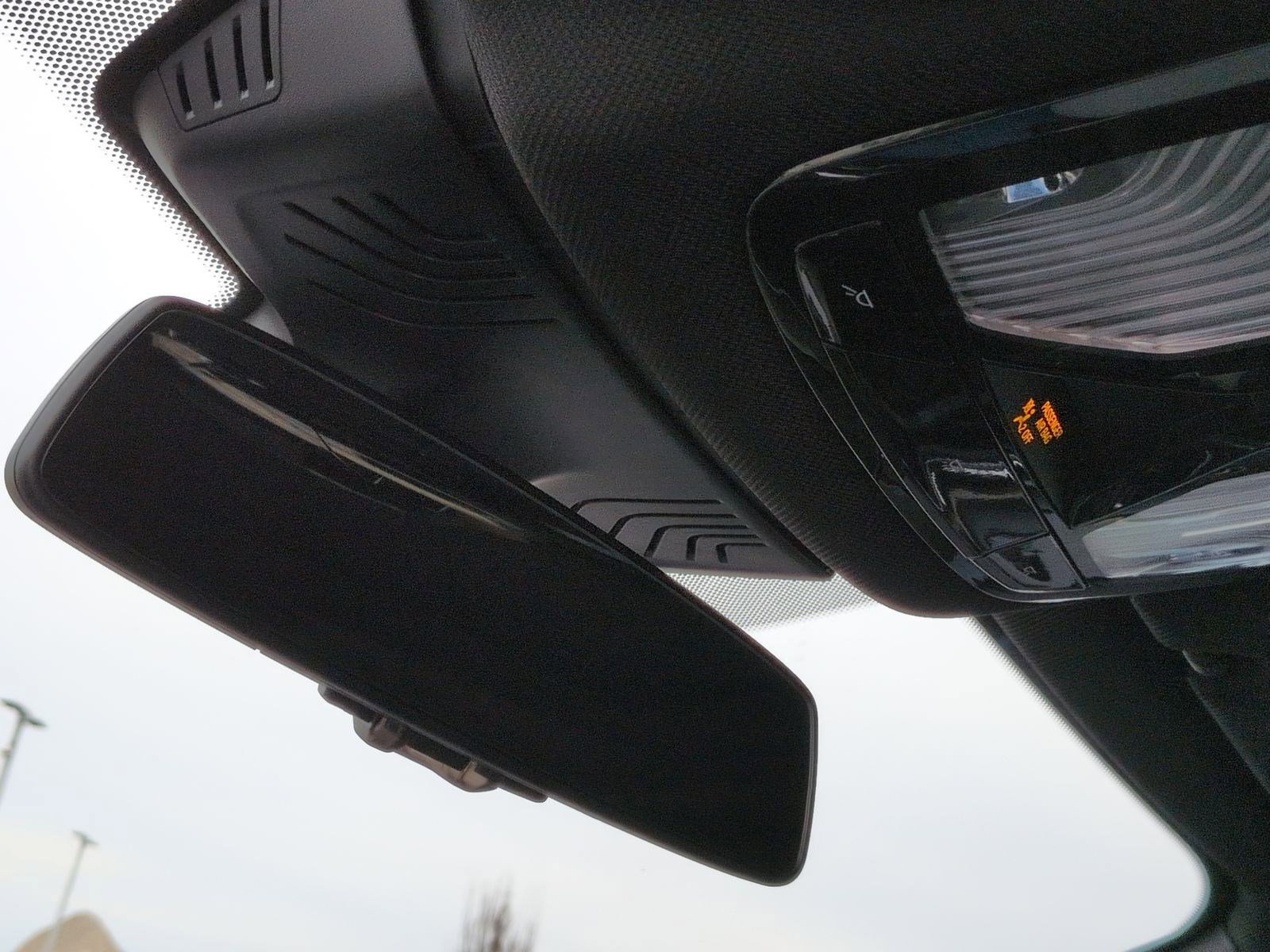 Used 2019 BMW 540i w/ M Sport Package image 27