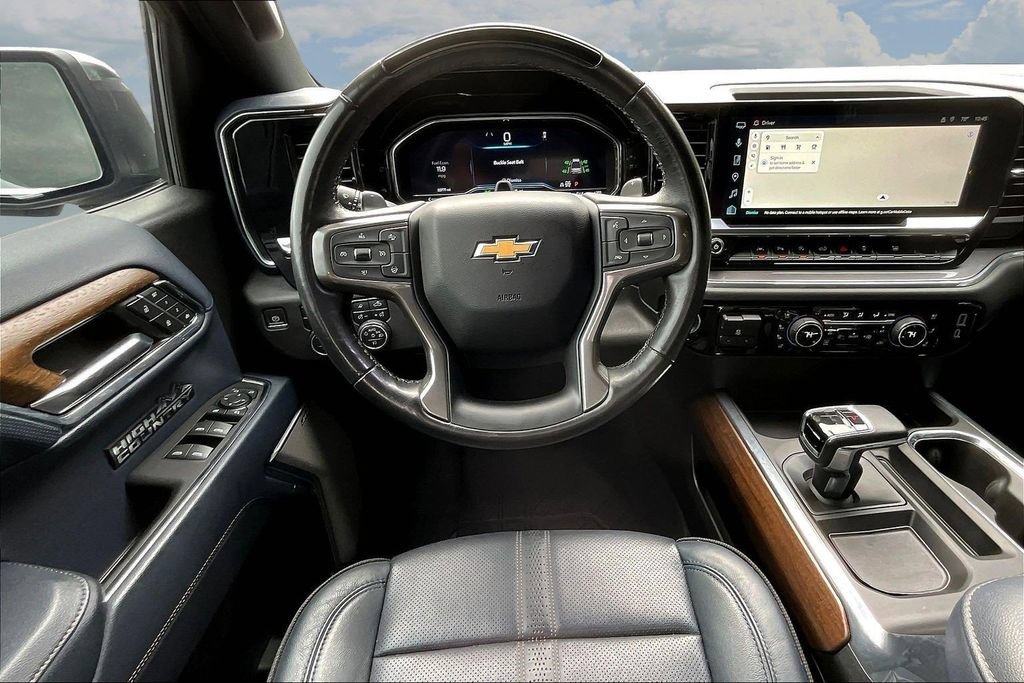 Used 2023 Chevrolet Silverado 1500 High Country AWD/4WD image 11