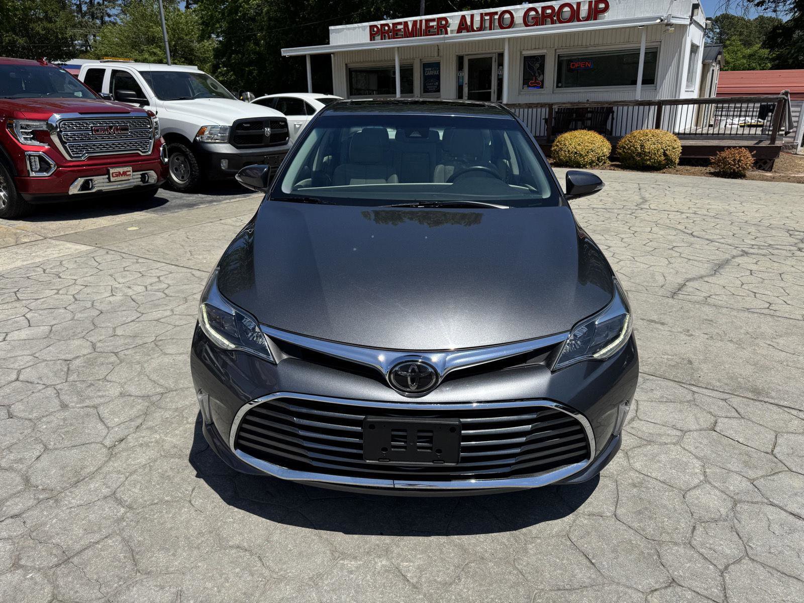 Used 2018 Toyota Avalon Limited w/ Protection Package FWD image 20
