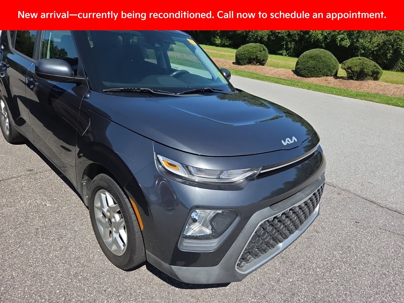 Certified 2022 Kia Soul LX w/ Technology Package FWD image 2