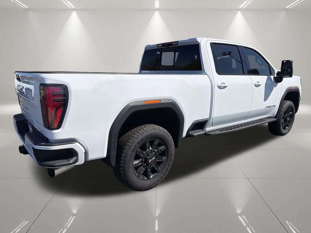 Certified 2025 GMC Sierra 2500 AT4 w/ AT4 Premium Plus Package AWD/4WD image 11