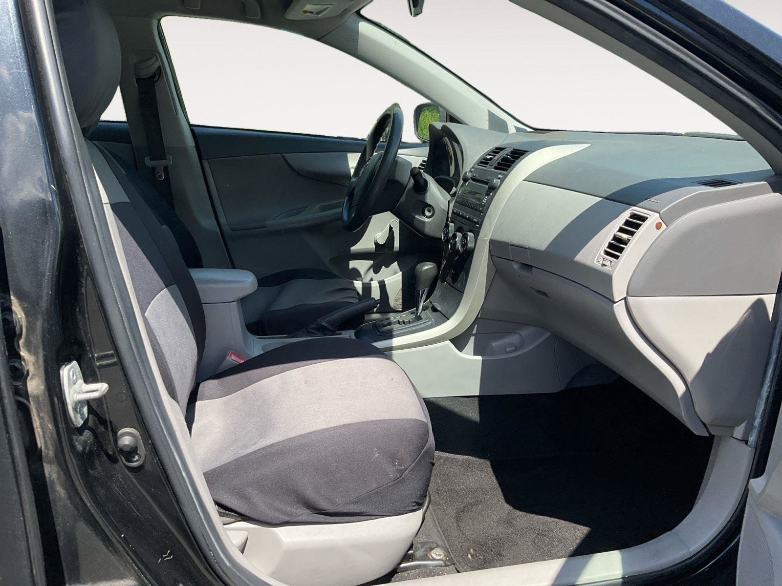 Used 2009 Toyota Corolla image 15