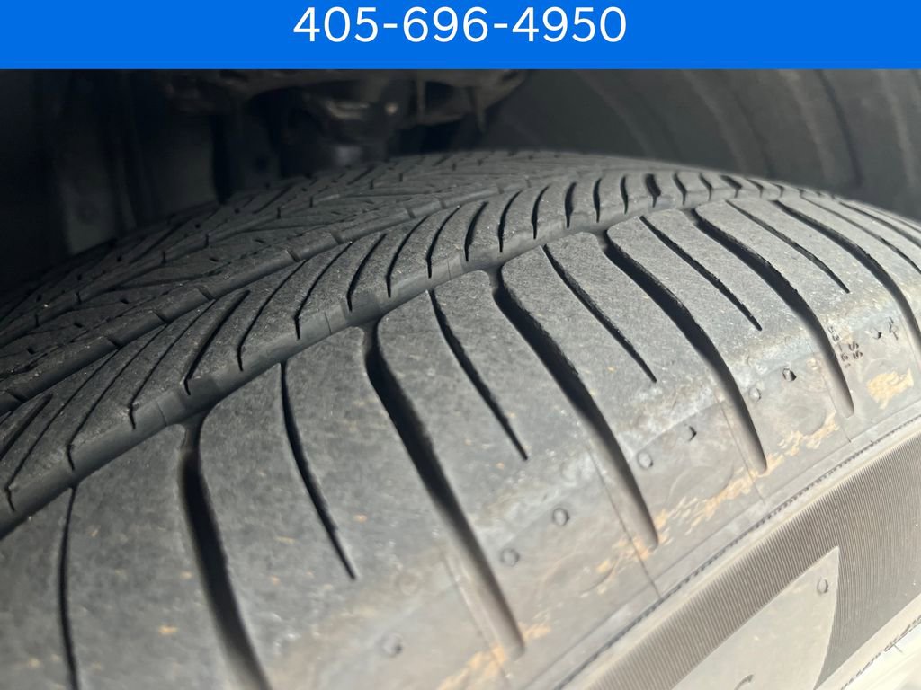 Certified 2026 Genesis GV70 2.5T Select AWD/4WD image 35