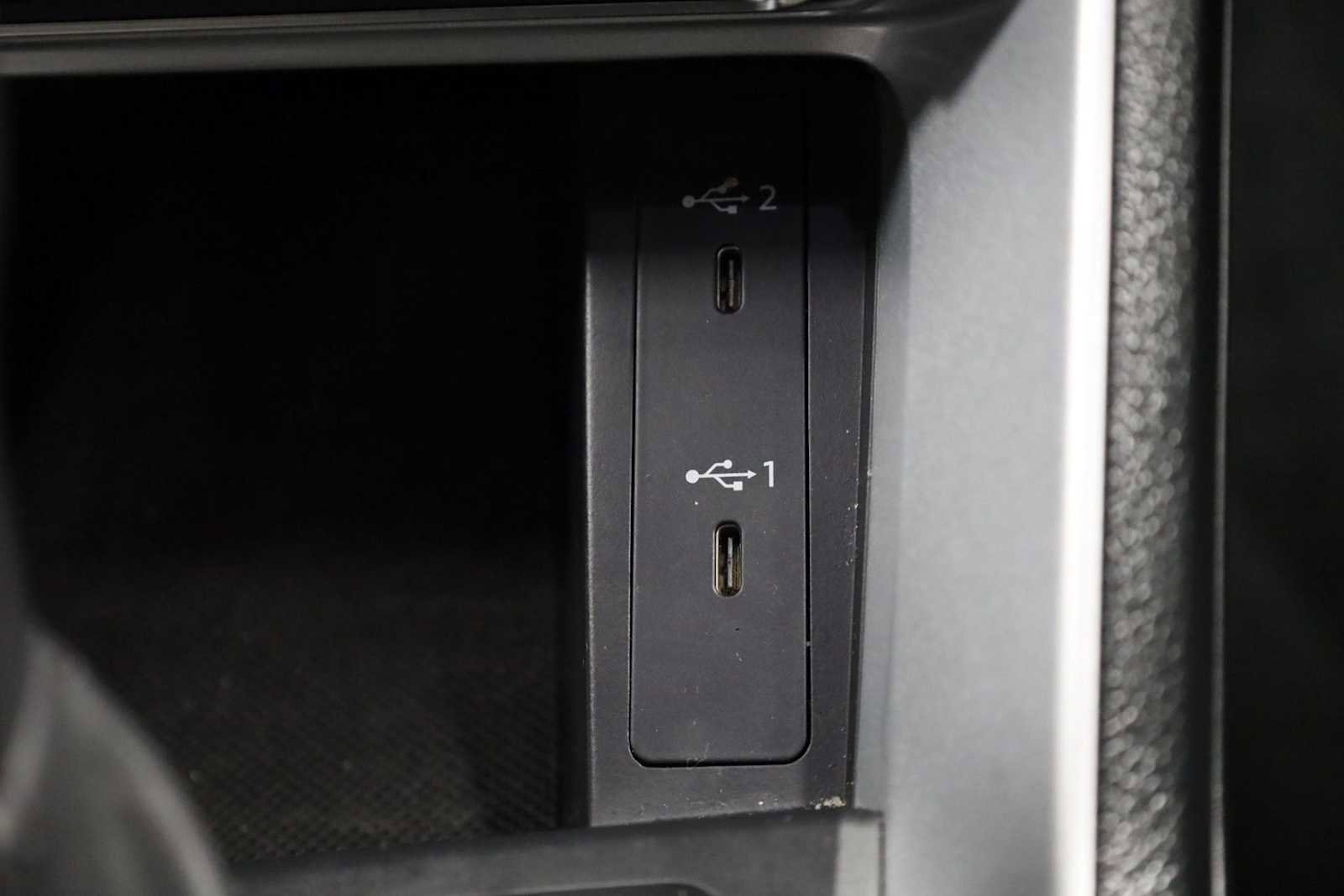 Used 2022 Audi Q3 2.0T Premium w/ Convenience Package image 31