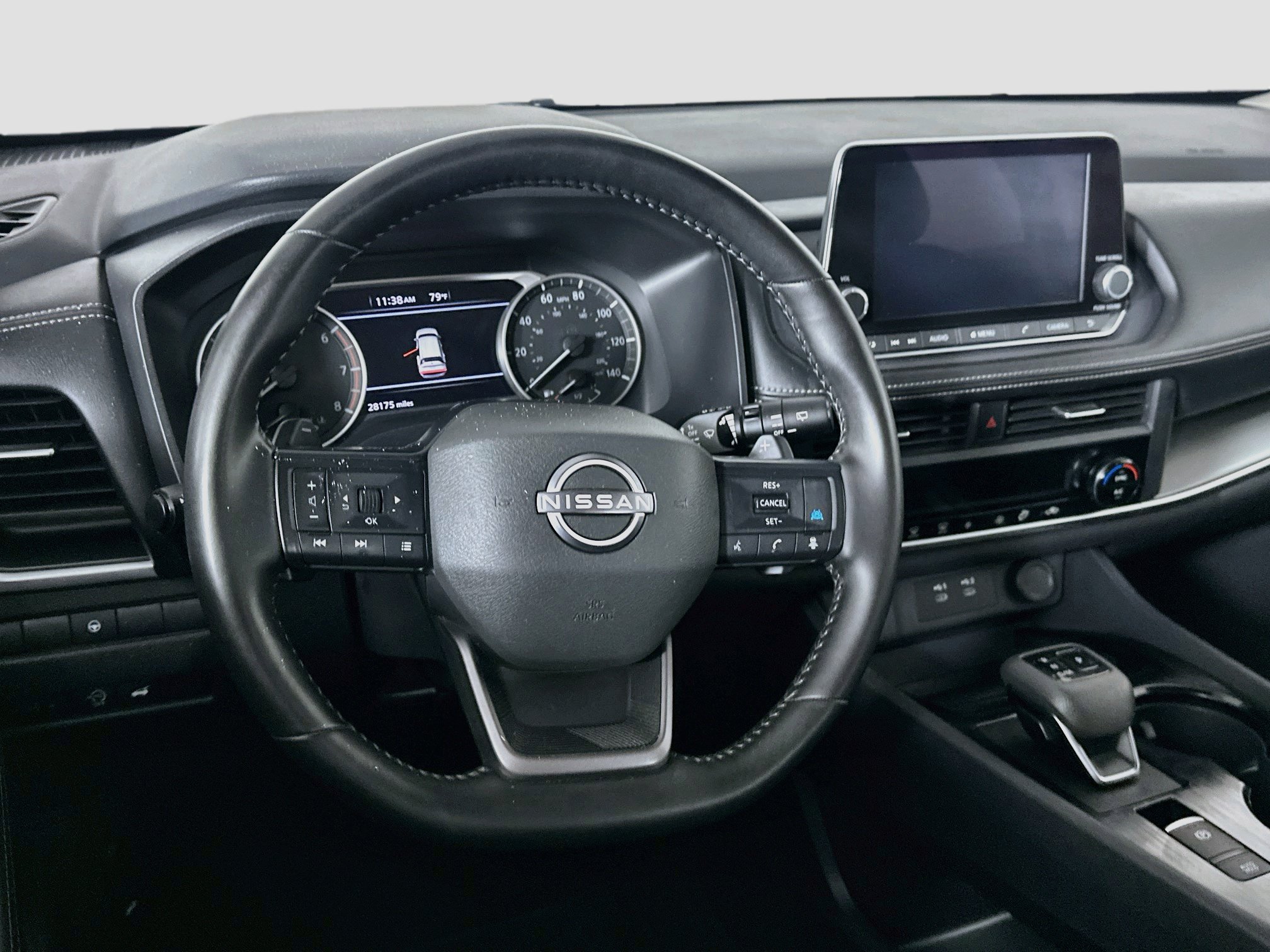 Used 2025 Nissan Rogue SV FWD image 18