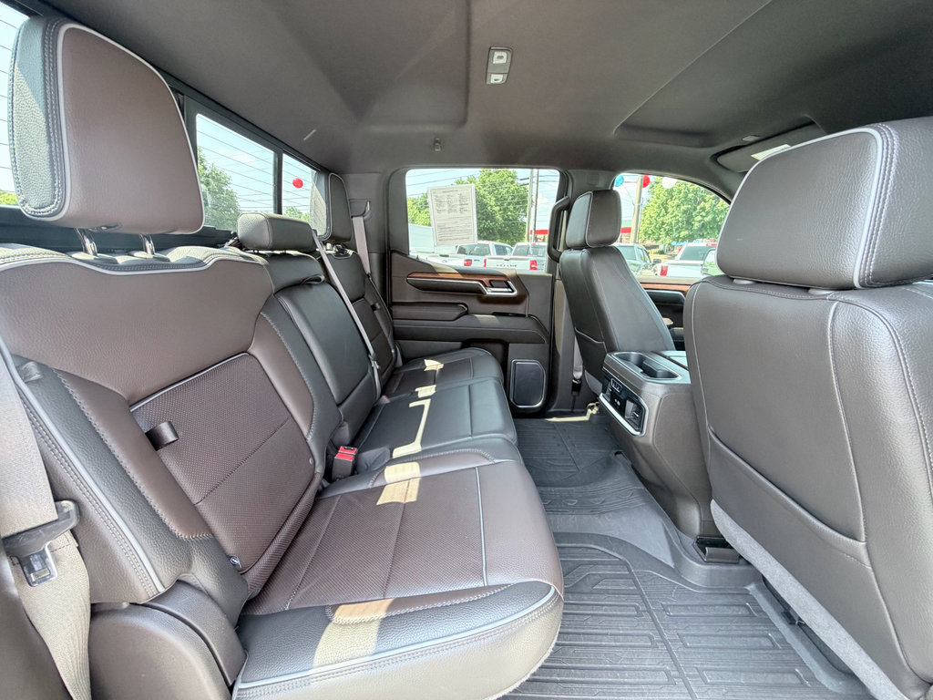 Used 2022 GMC Sierra 1500 Denali AWD/4WD image 27
