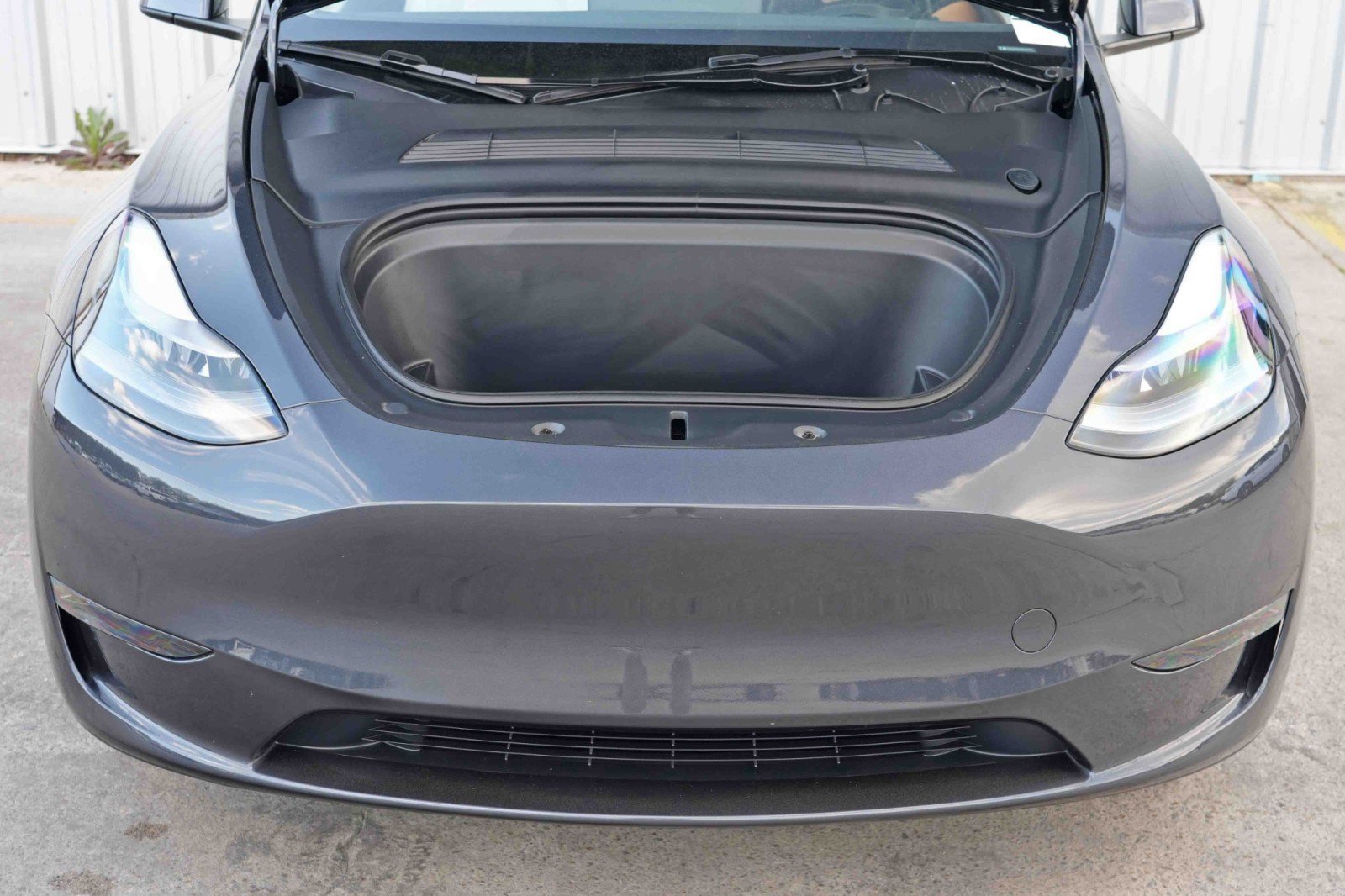 Used 2024 Tesla Model Y Long Range image 8