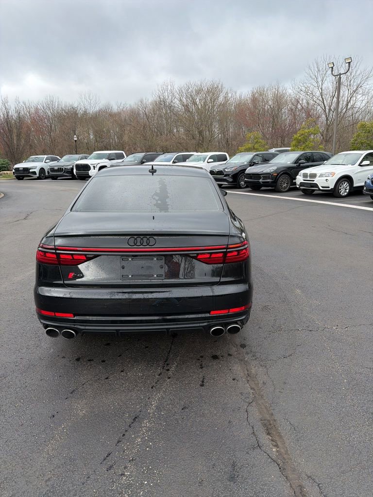 Certified 2022 Audi S8 image 8