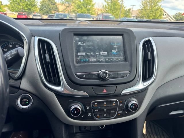 Used 2018 Chevrolet Equinox LT AWD/4WD image 11