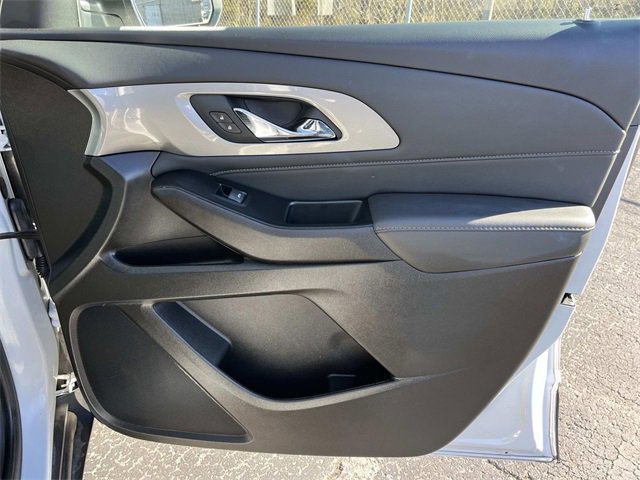 Used 2024 Chevrolet Traverse LT image 26