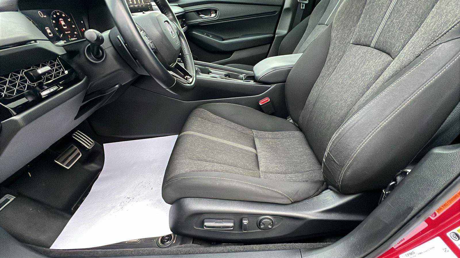 Used 2023 Honda Accord Sport image 22