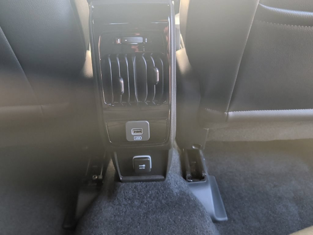 New 2026 Jeep Compass Limited AWD/4WD image 15
