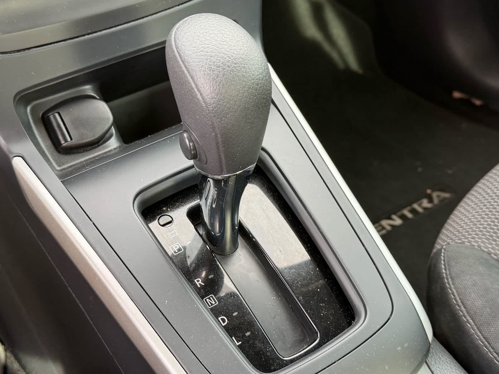 Certified 2019 Nissan Sentra S FWD image 14