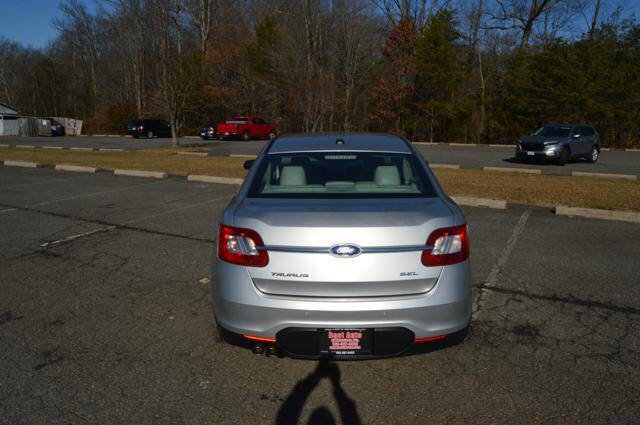 Used 2011 Ford Taurus SEL w/ 201A Rapid Spec Order Code image 10