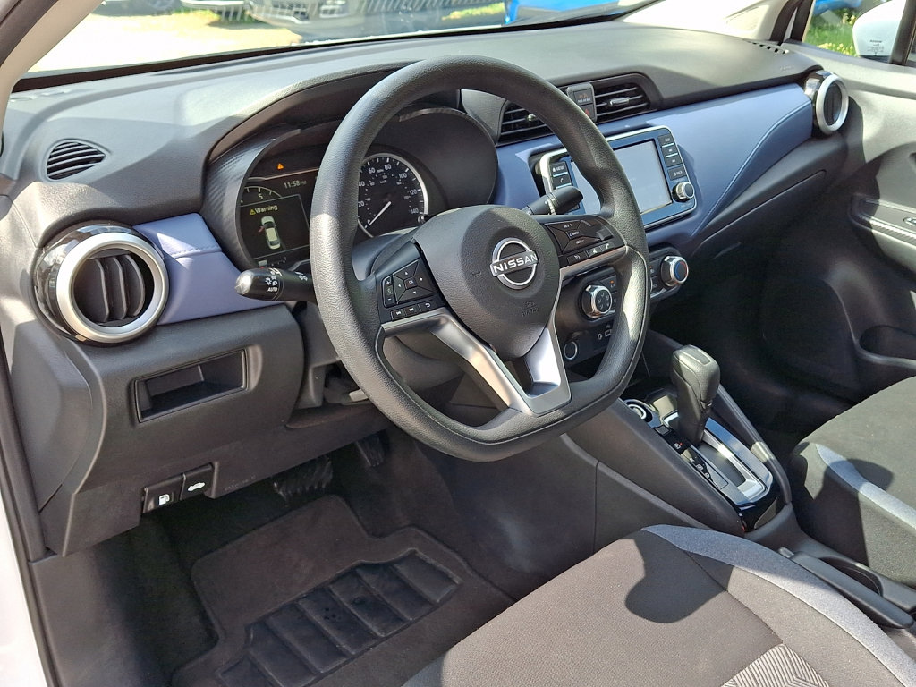 Used 2024 Nissan Versa SV FWD image 21
