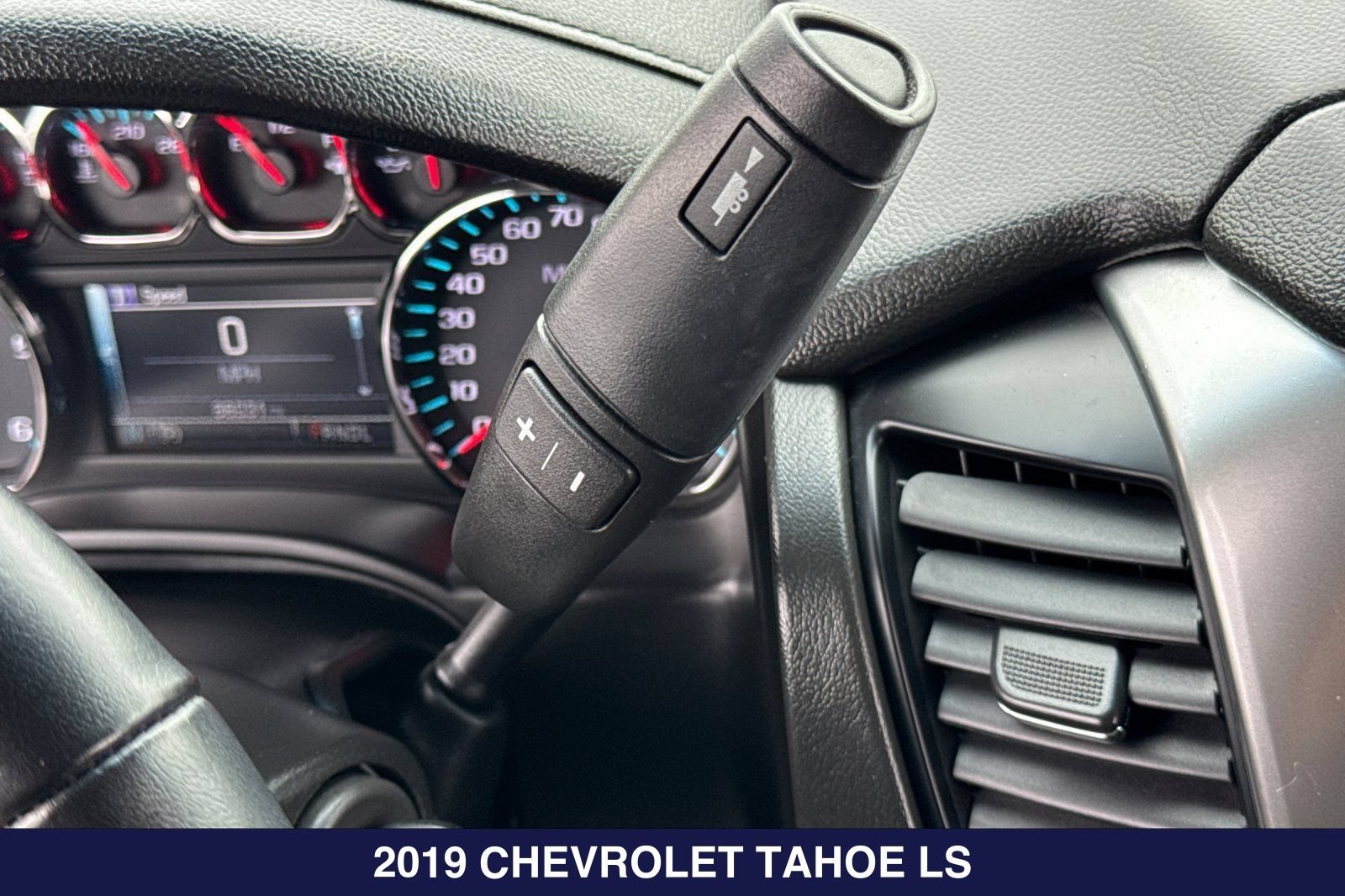 Used 2019 Chevrolet Tahoe LS RWD image 23