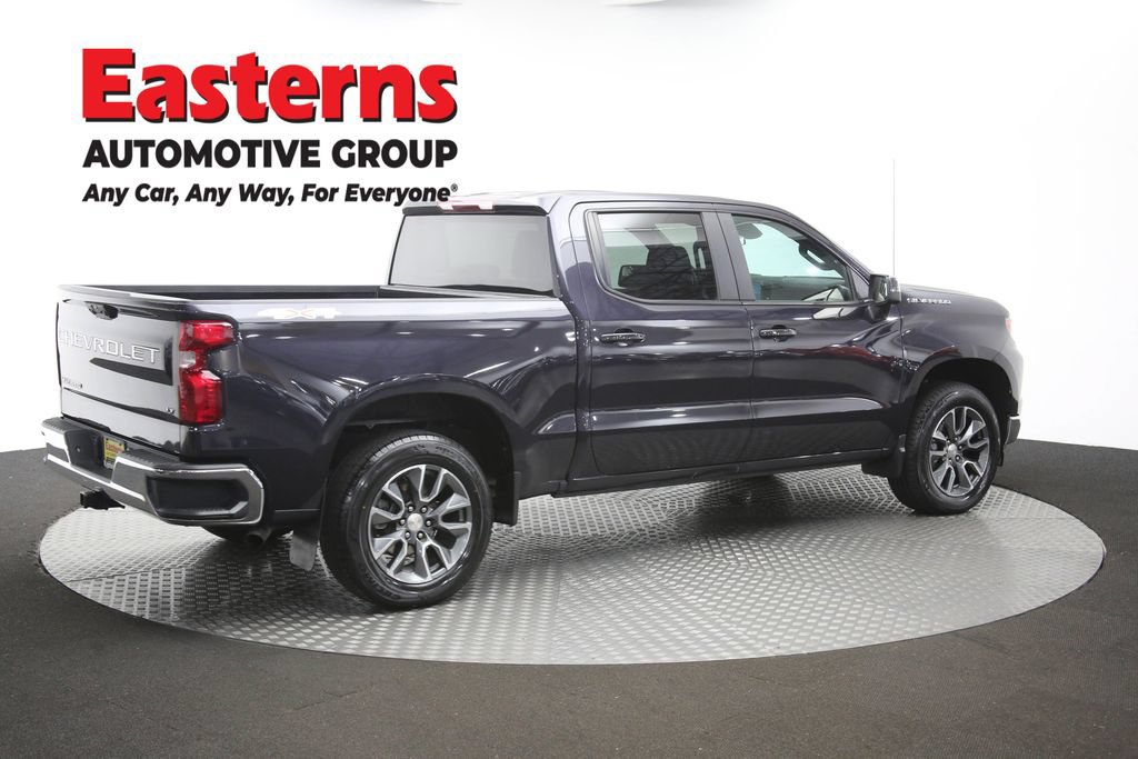 Used 2023 Chevrolet Silverado 1500 LT AWD/4WD image 44