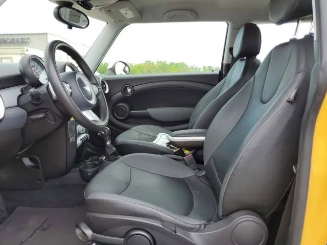 Used 2009 MINI Cooper Hardtop image 9